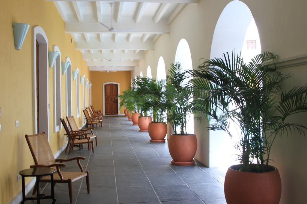 Palais De Mahe - A Cgh Earth Experience Hotell Pondicherry Eksteriør bilde