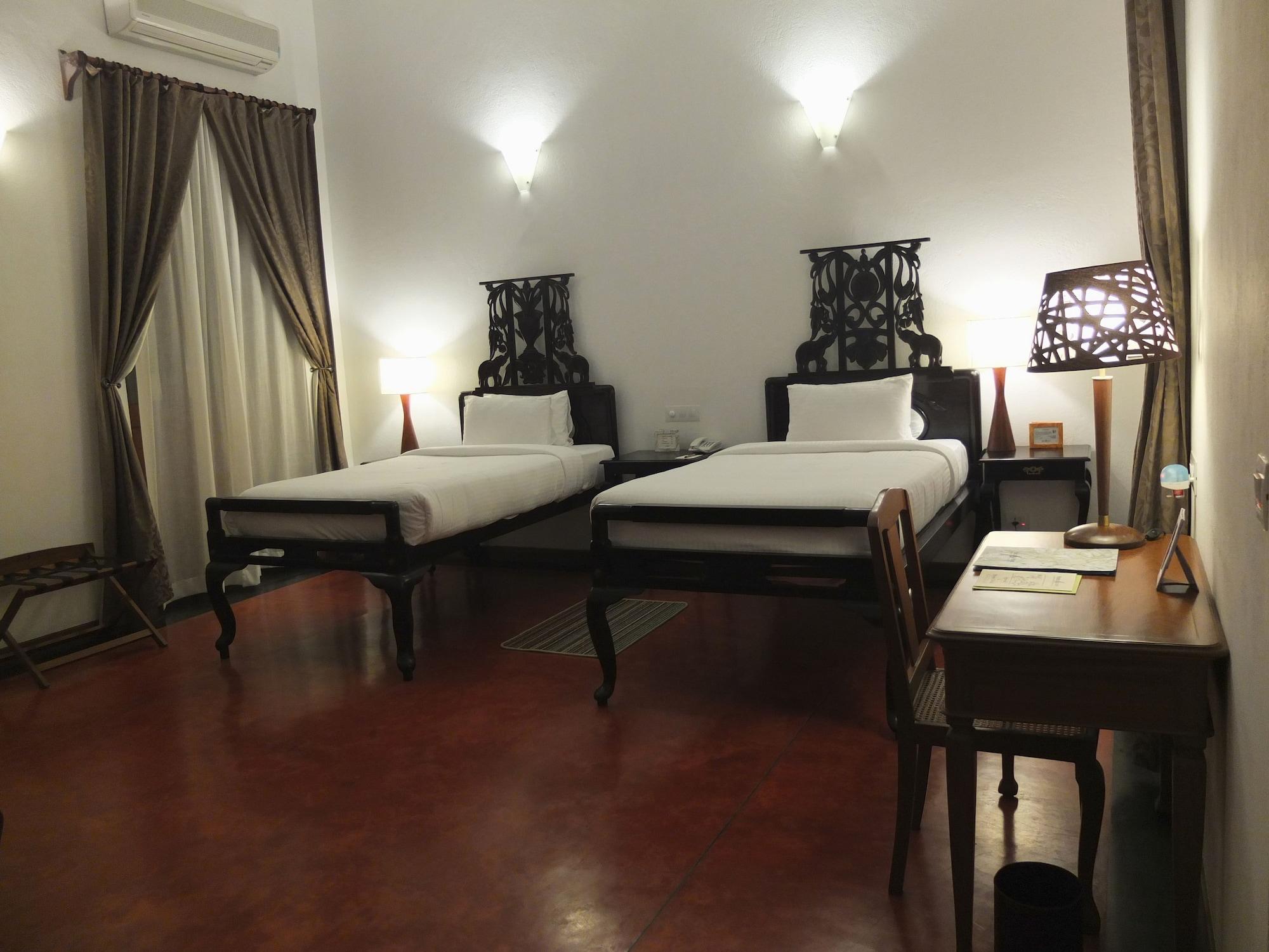 Palais De Mahe - A Cgh Earth Experience Hotell Pondicherry Eksteriør bilde