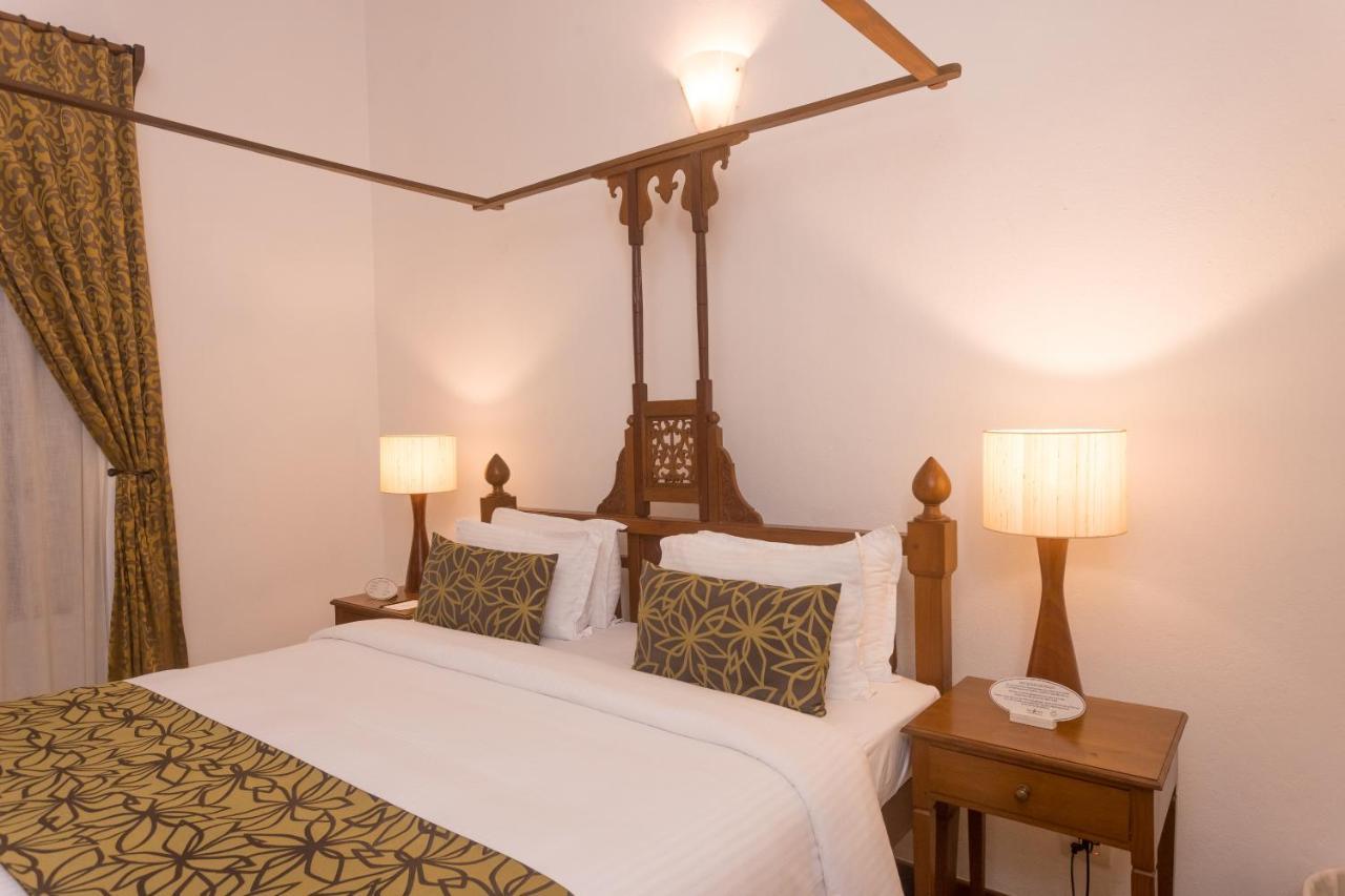 Palais De Mahe - A Cgh Earth Experience Hotell Pondicherry Eksteriør bilde
