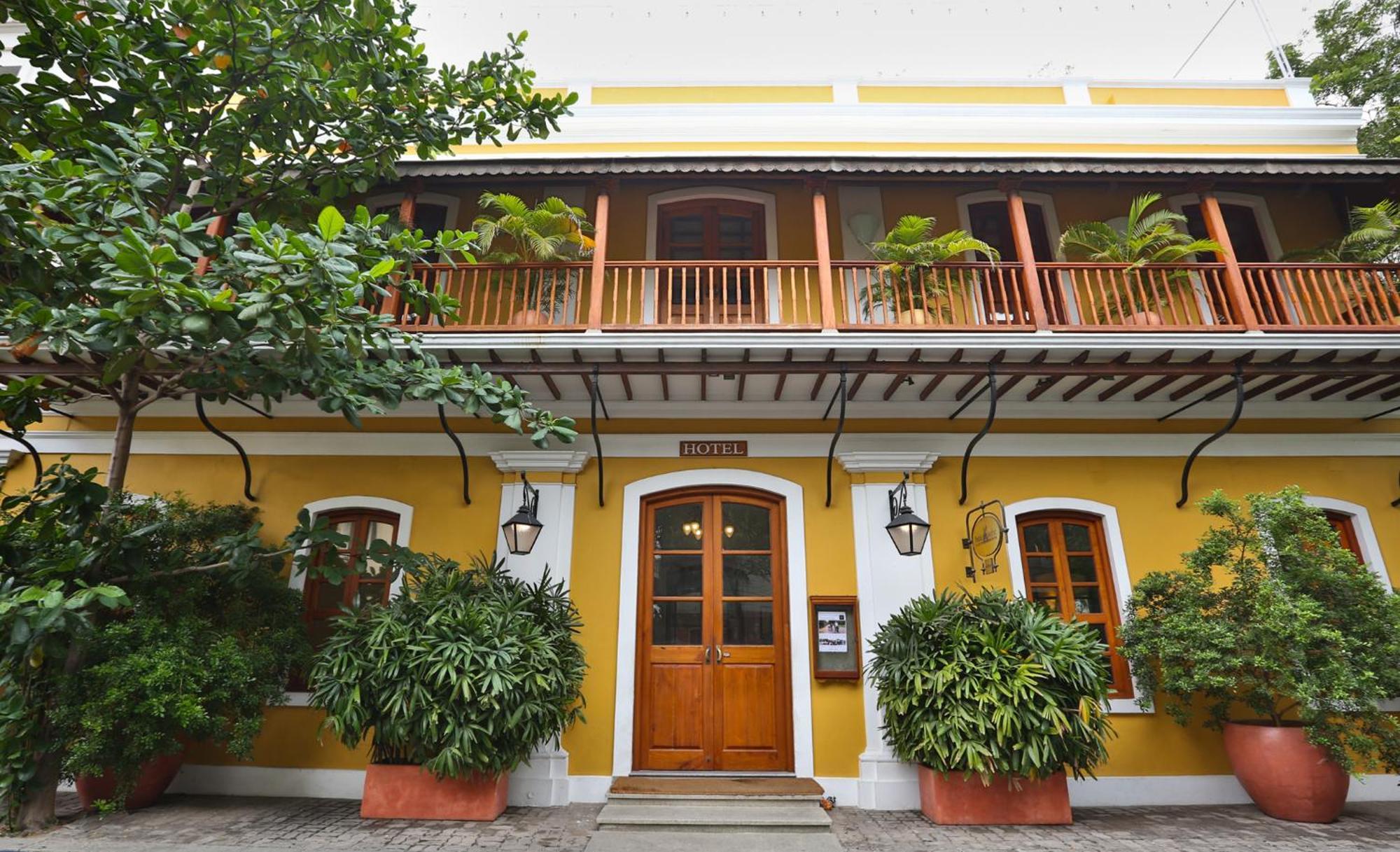 Palais De Mahe - A Cgh Earth Experience Hotell Pondicherry Eksteriør bilde