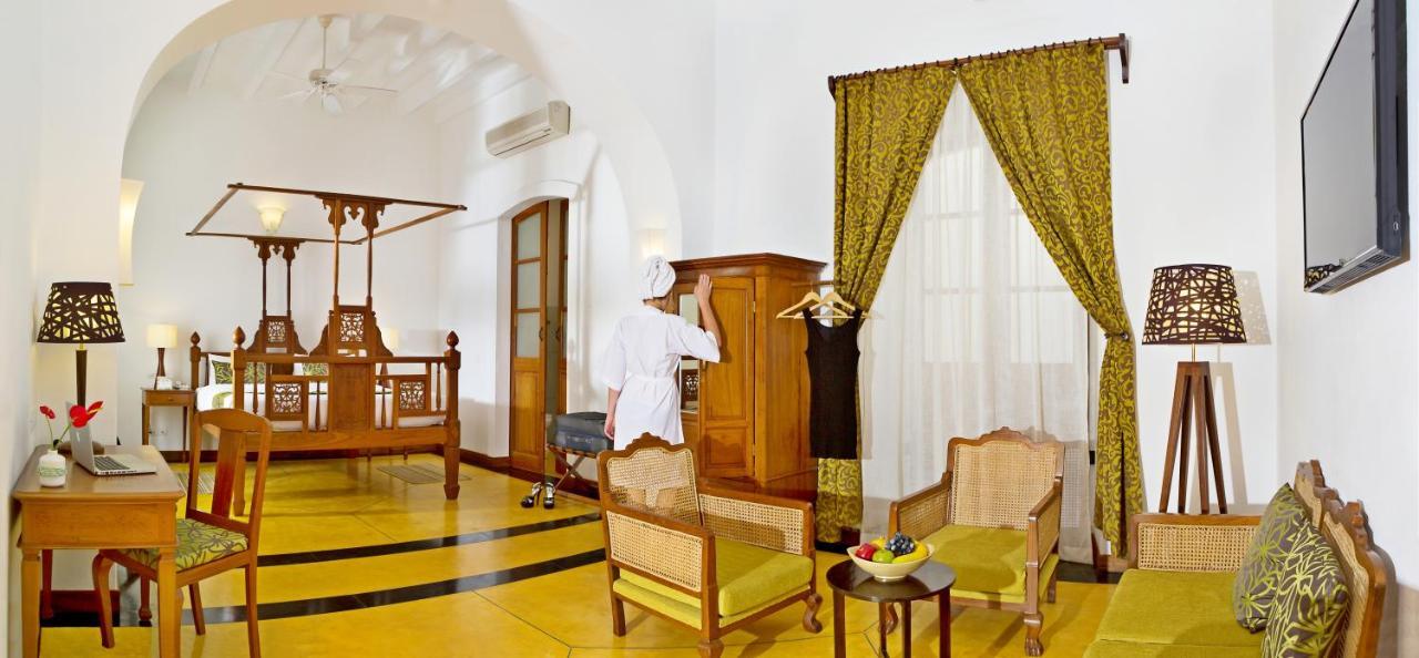 Palais De Mahe - A Cgh Earth Experience Hotell Pondicherry Eksteriør bilde